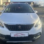 Peugeot 2008 - 8