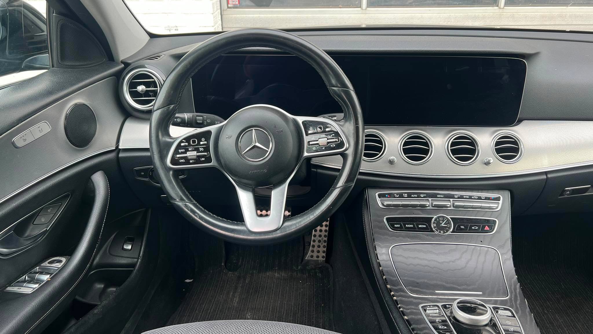 
										Mercedes E220d Stationcar 9G-TRONIC full									