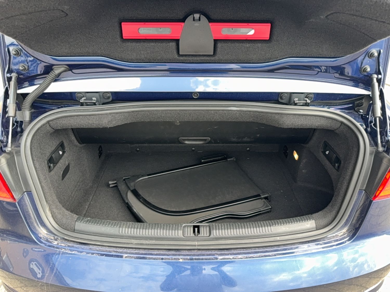 
								Audi A3 Cabriolet Attraction full									