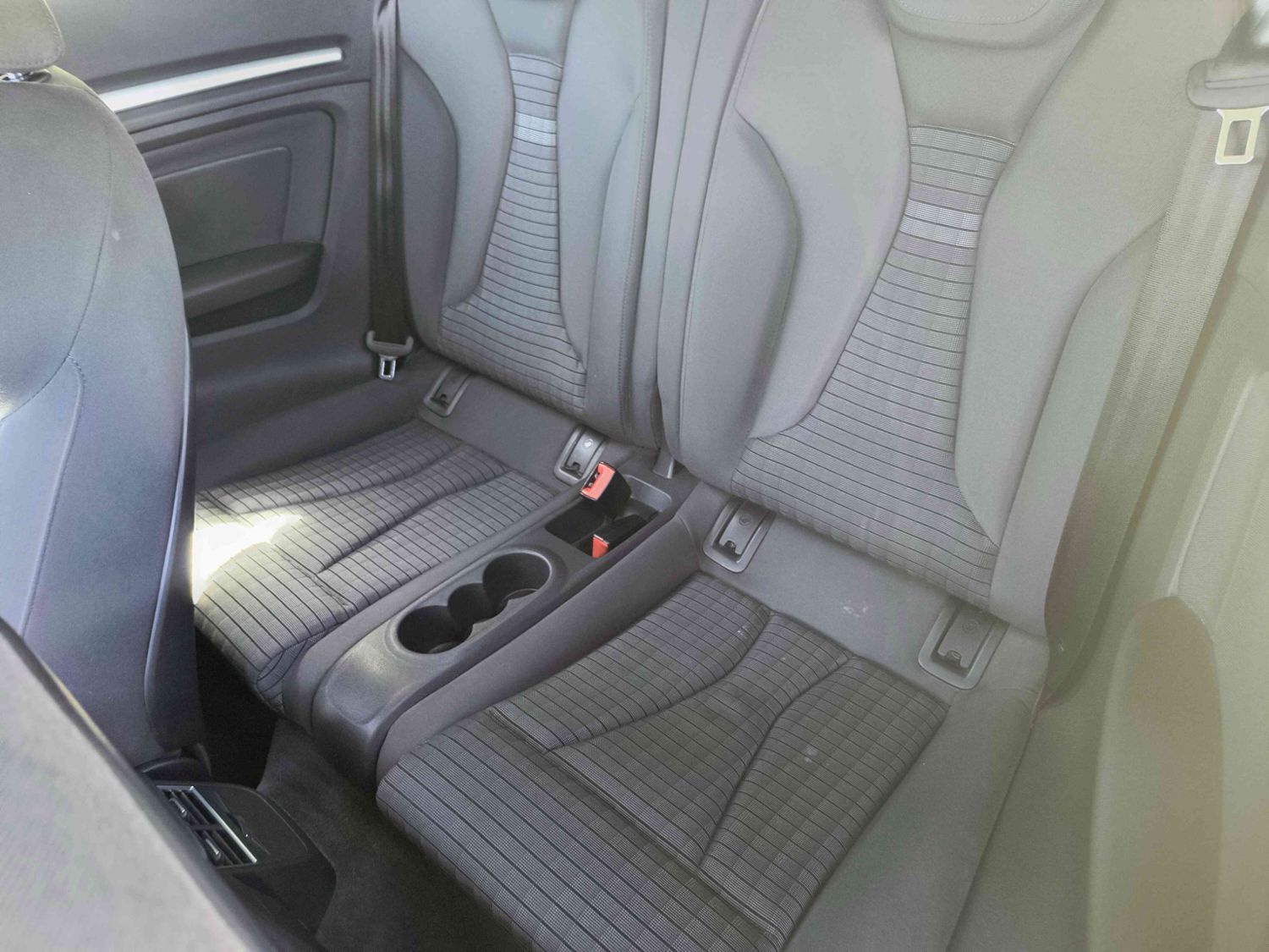
								Audi A3 Cabriolet full									