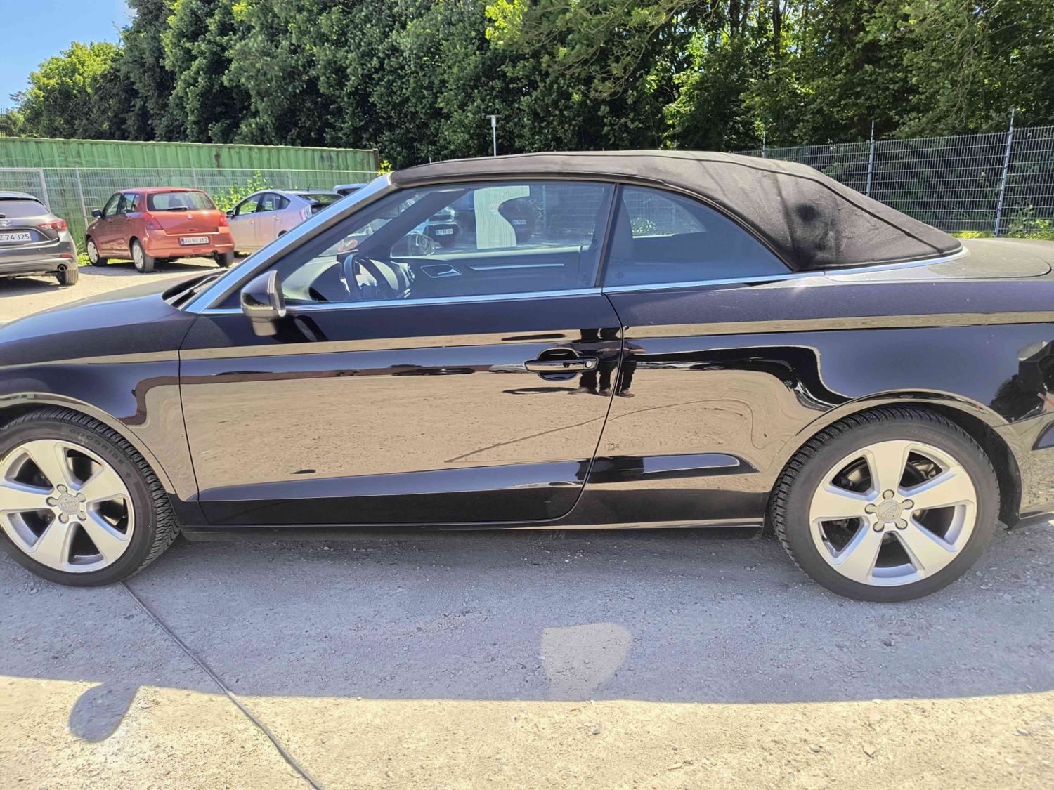 
								Audi A3 Cabriolet full									
