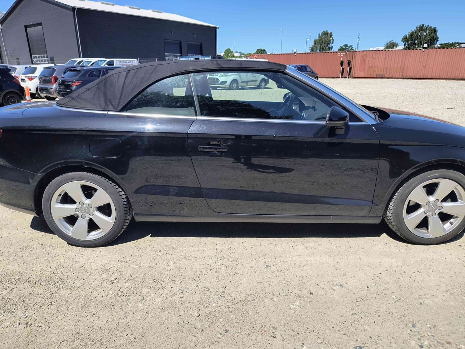 
								Audi A3 Cabriolet full									
