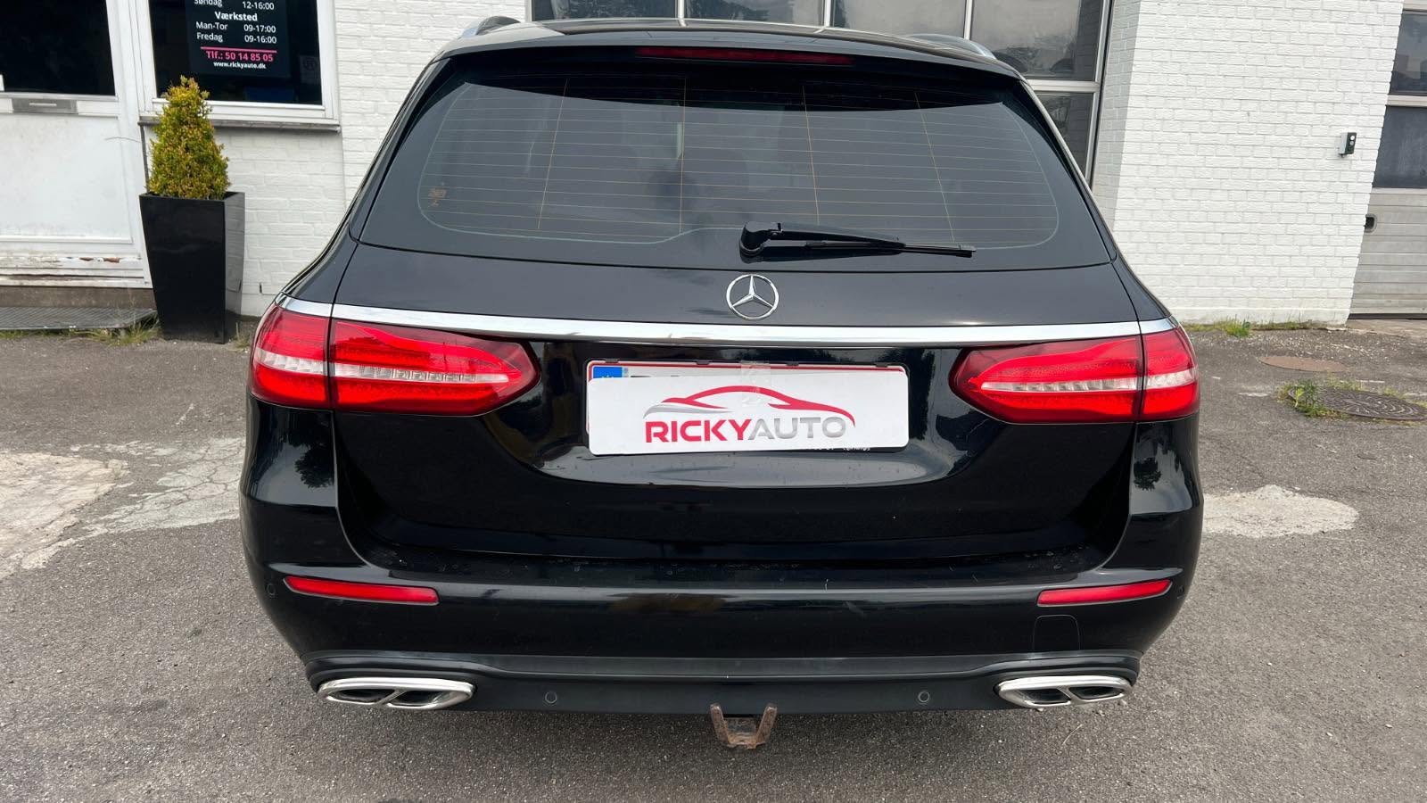 
										Mercedes E220d Stationcar 9G-TRONIC full									