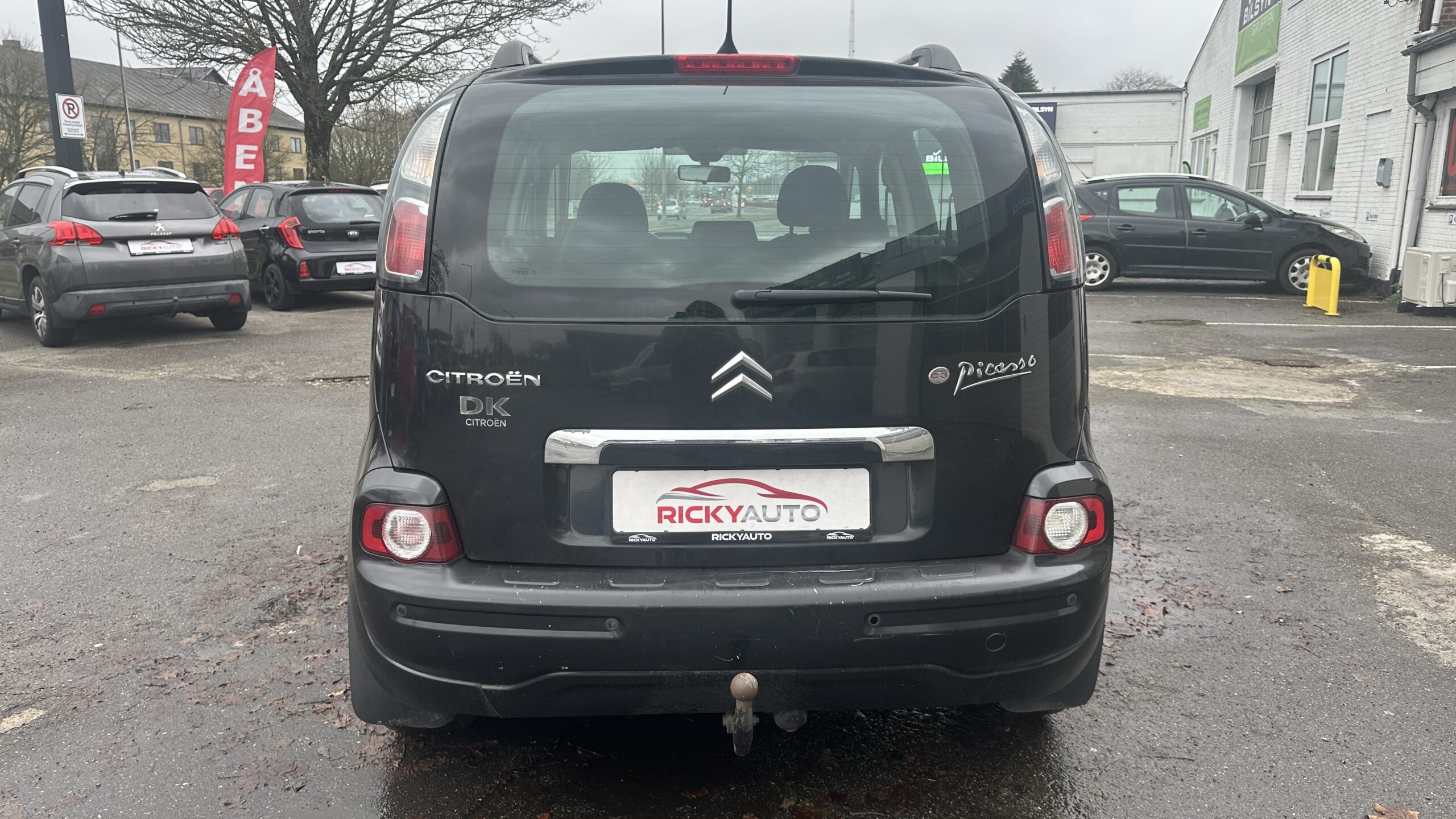
								Citroën C3 Picasso full									
