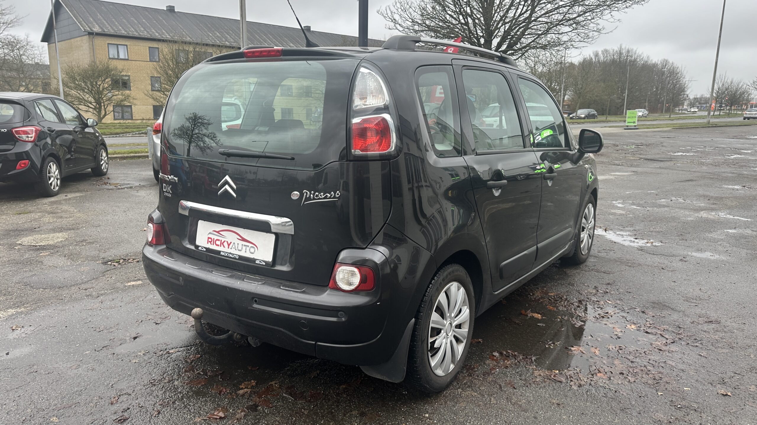 
								Citroën C3 Picasso full									