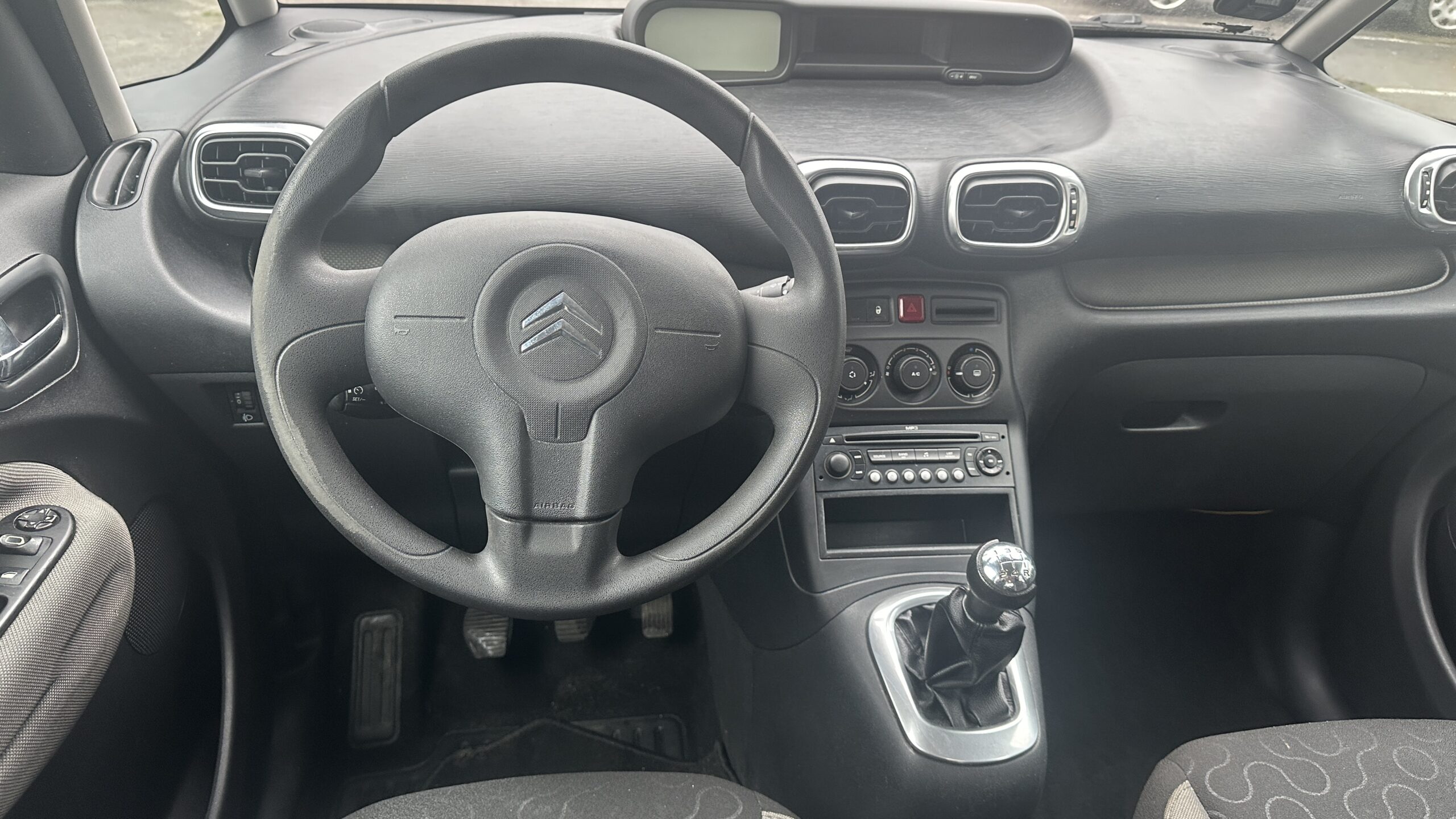 
								Citroën C3 Picasso full									