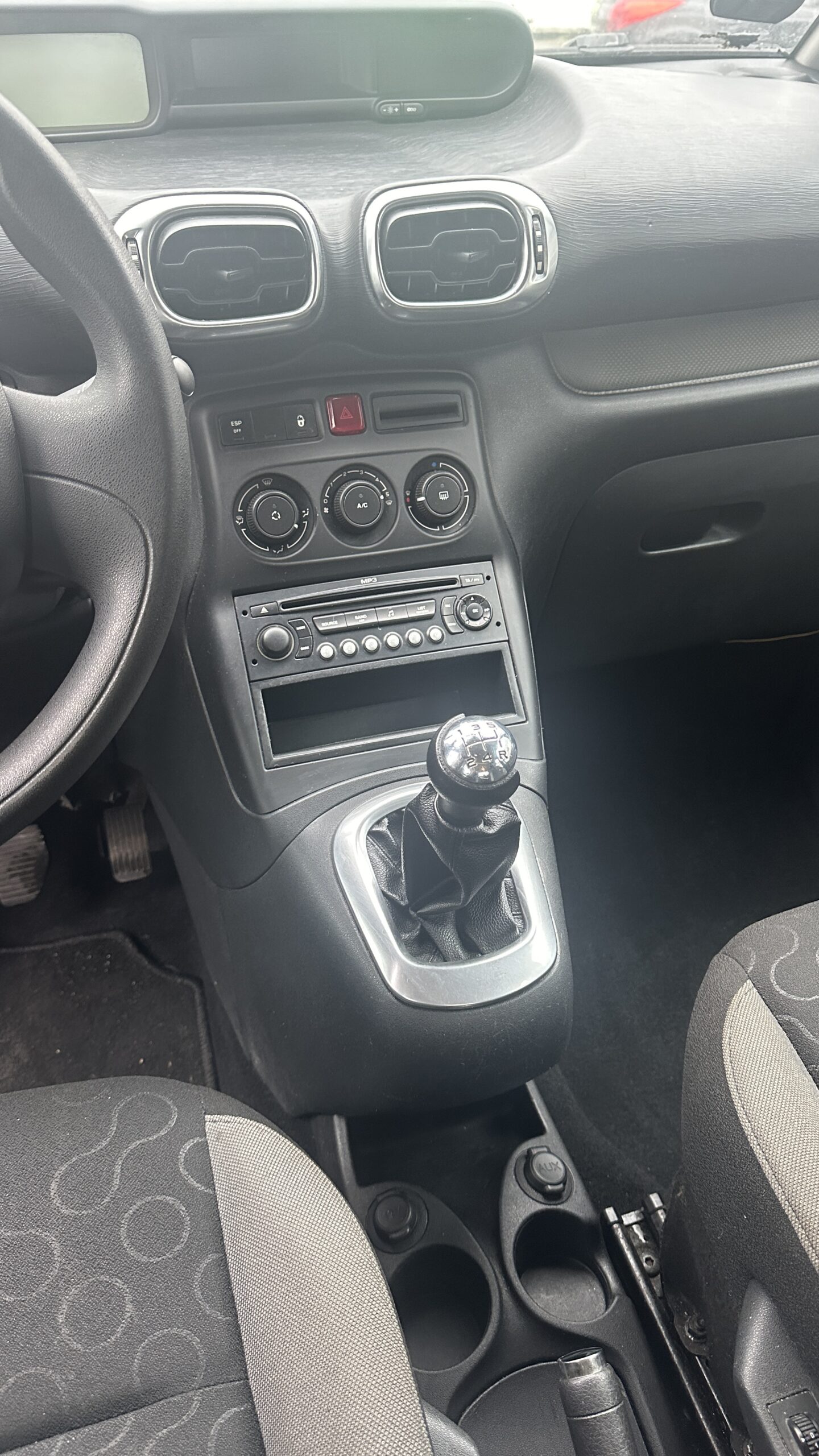 
								Citroën C3 Picasso full									