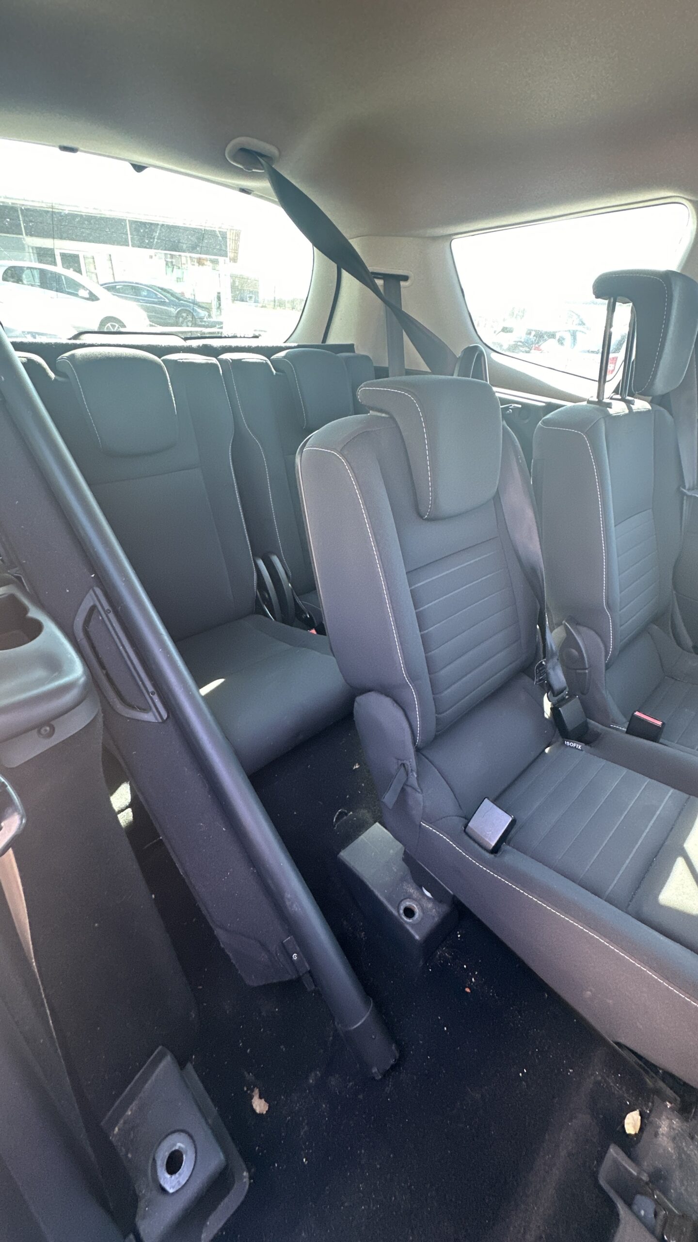 
								Renault Grand Scenic III 1,5 dCi EDC 7prs full									