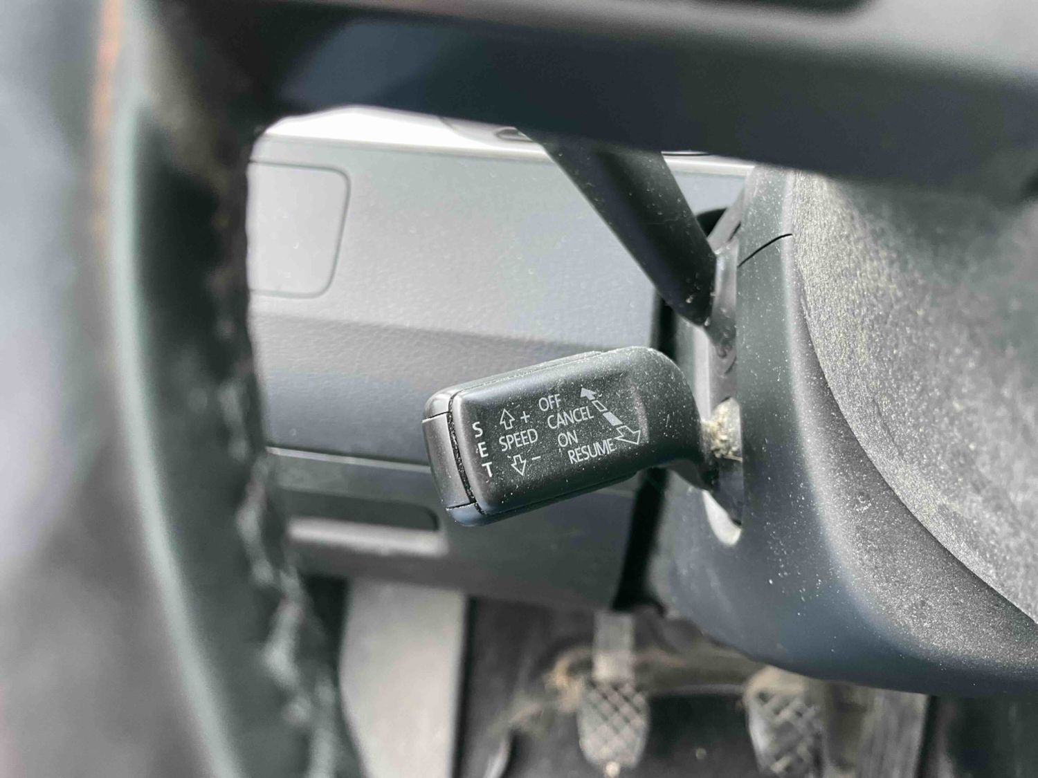 
								Volkswagen Passat full									