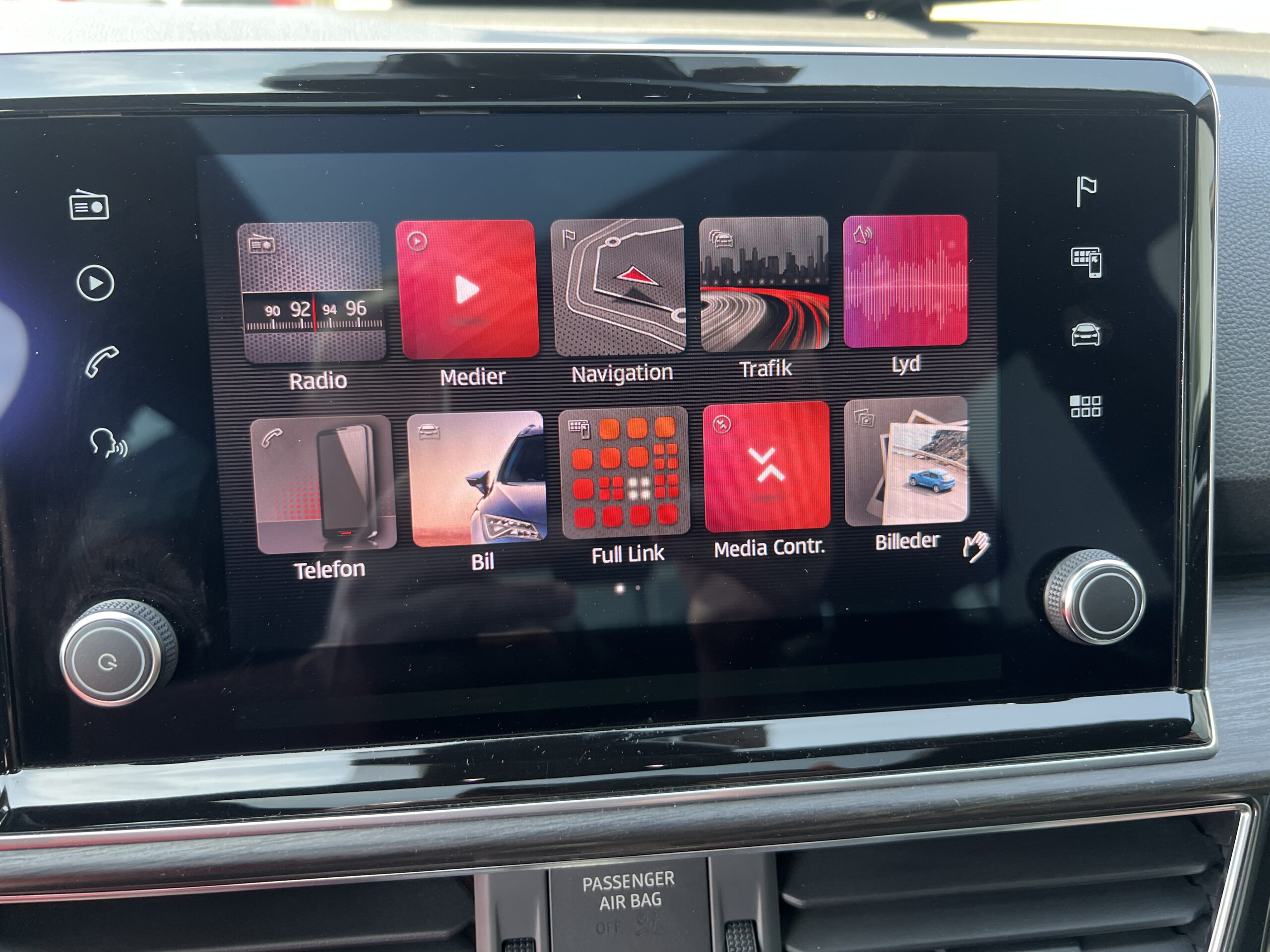 
								SEAT TARRACO full									
