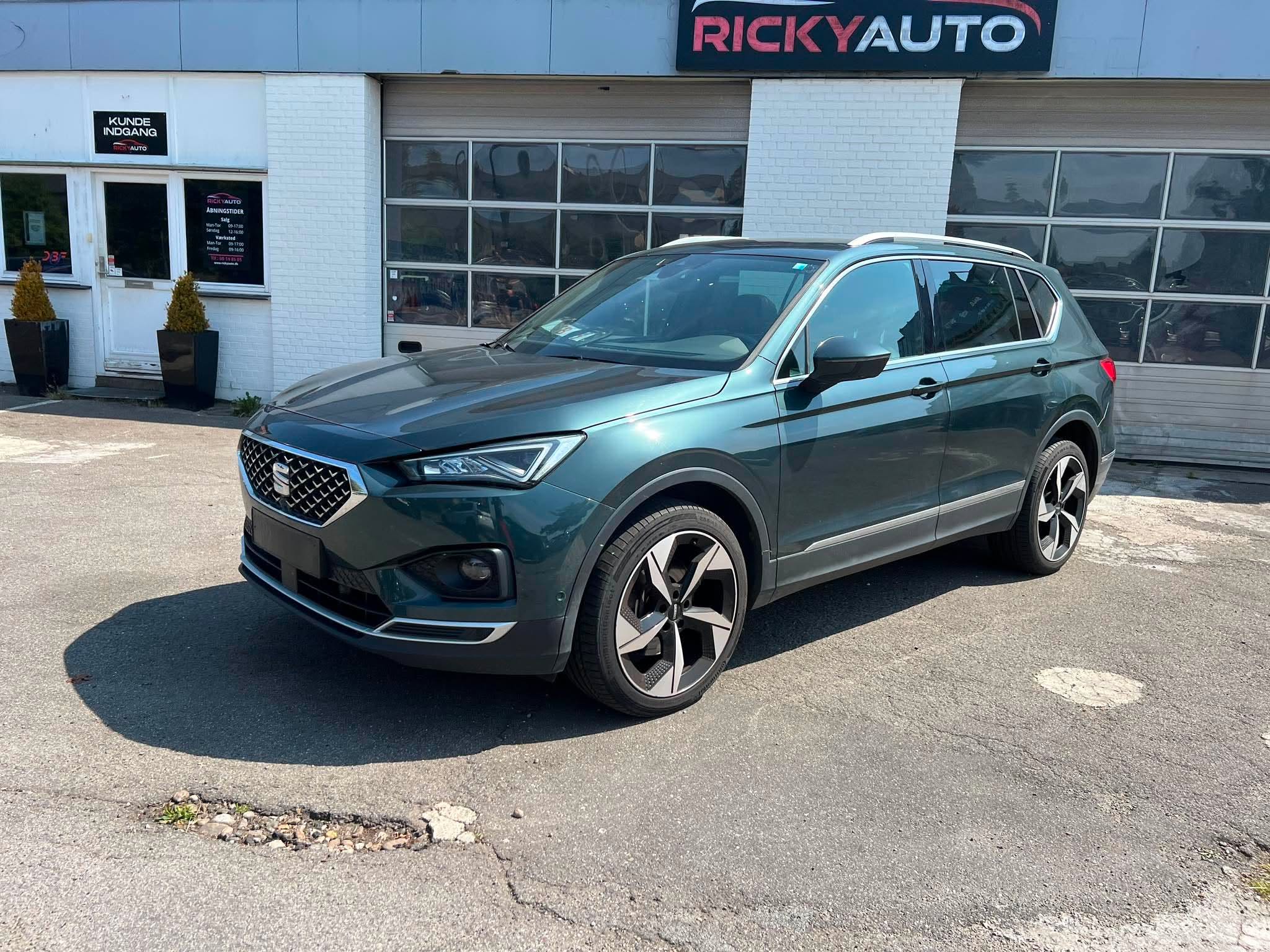 
								SEAT TARRACO full									