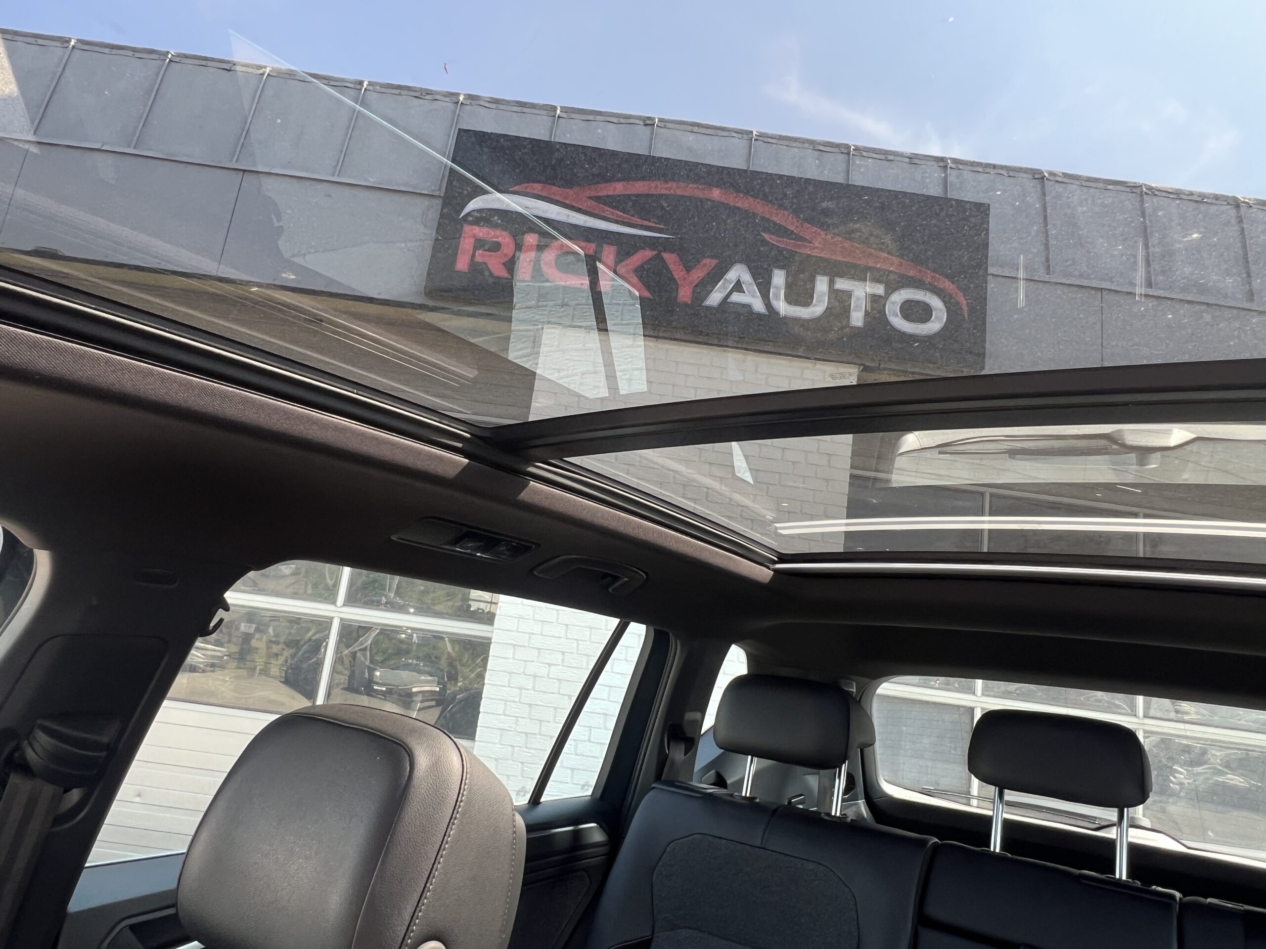 
								SEAT TARRACO full									