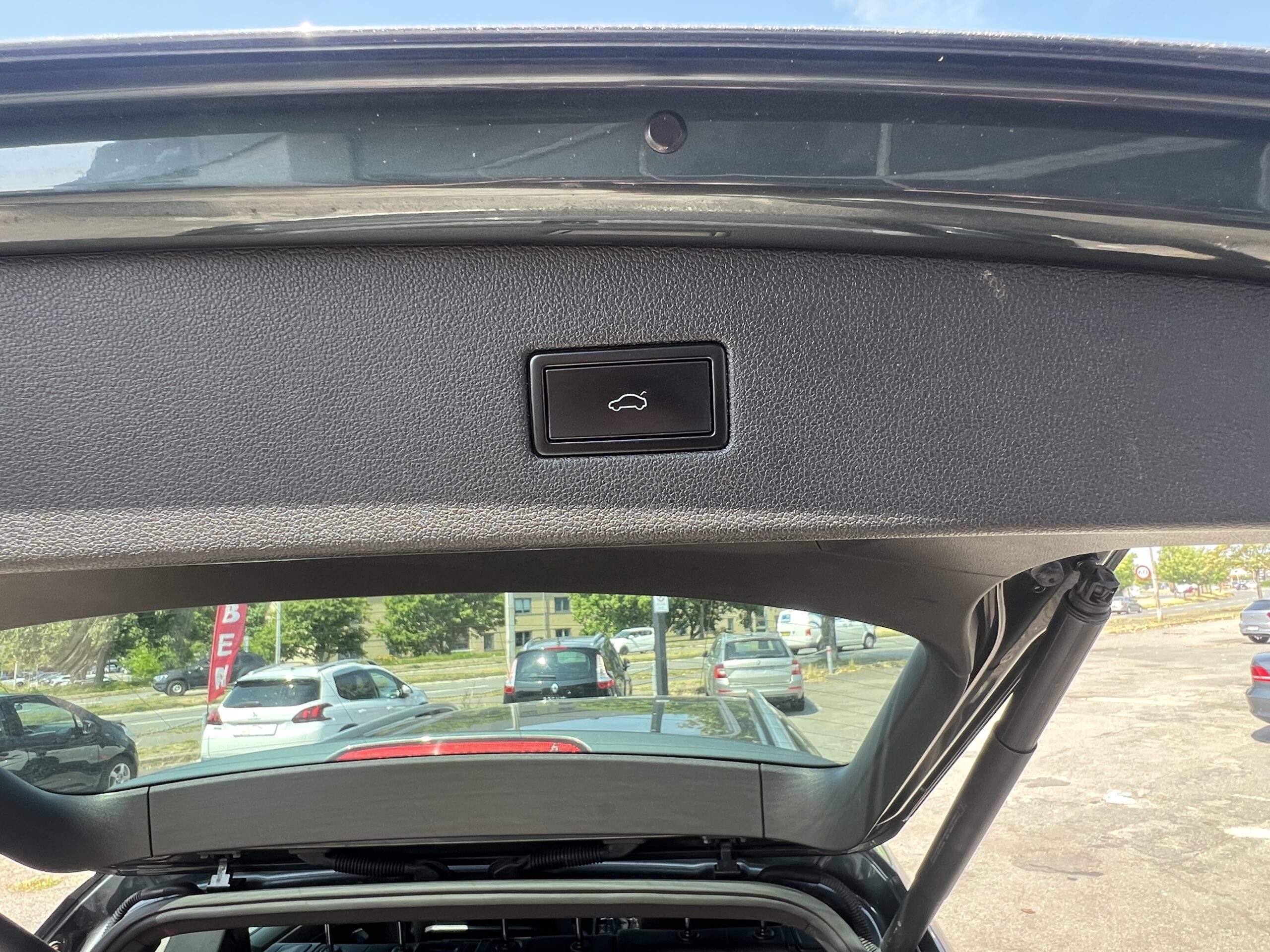 
								SEAT TARRACO full									