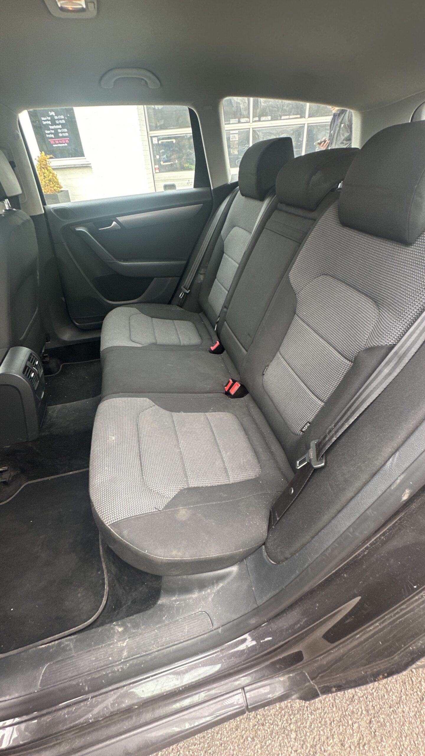 
								VW Passat 1,4 TSi full									
