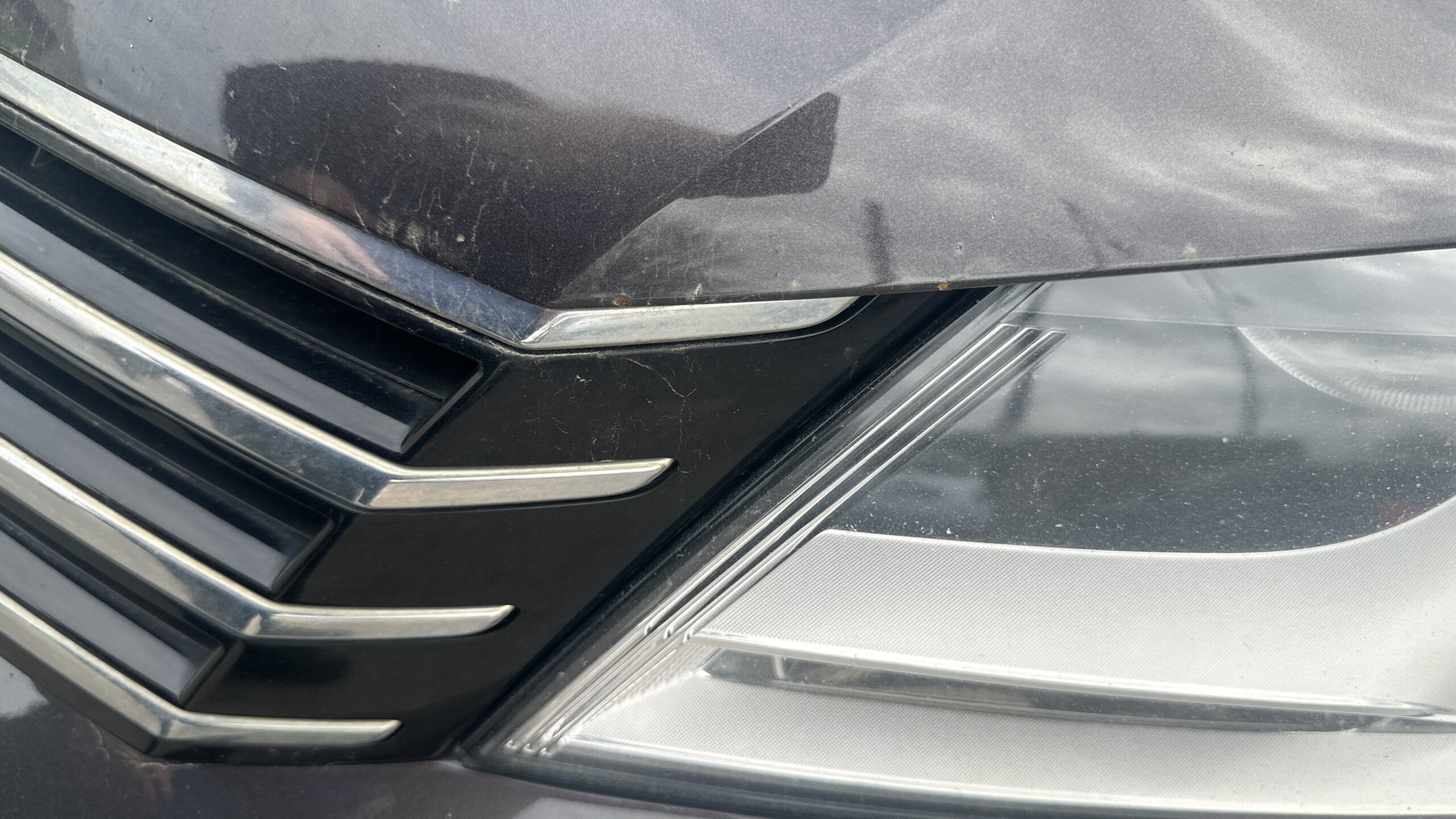 
								VW Passat 1,4 TSi full									