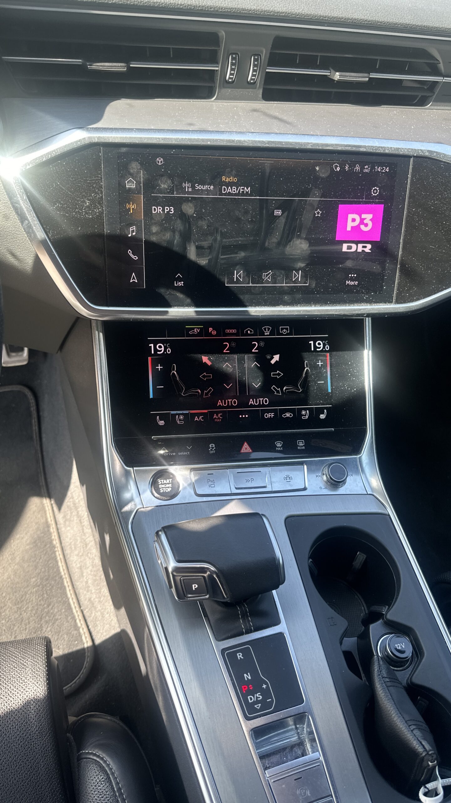 
								Audi A6 AVANT 55 TFSI E – 2,0 Quattro full									