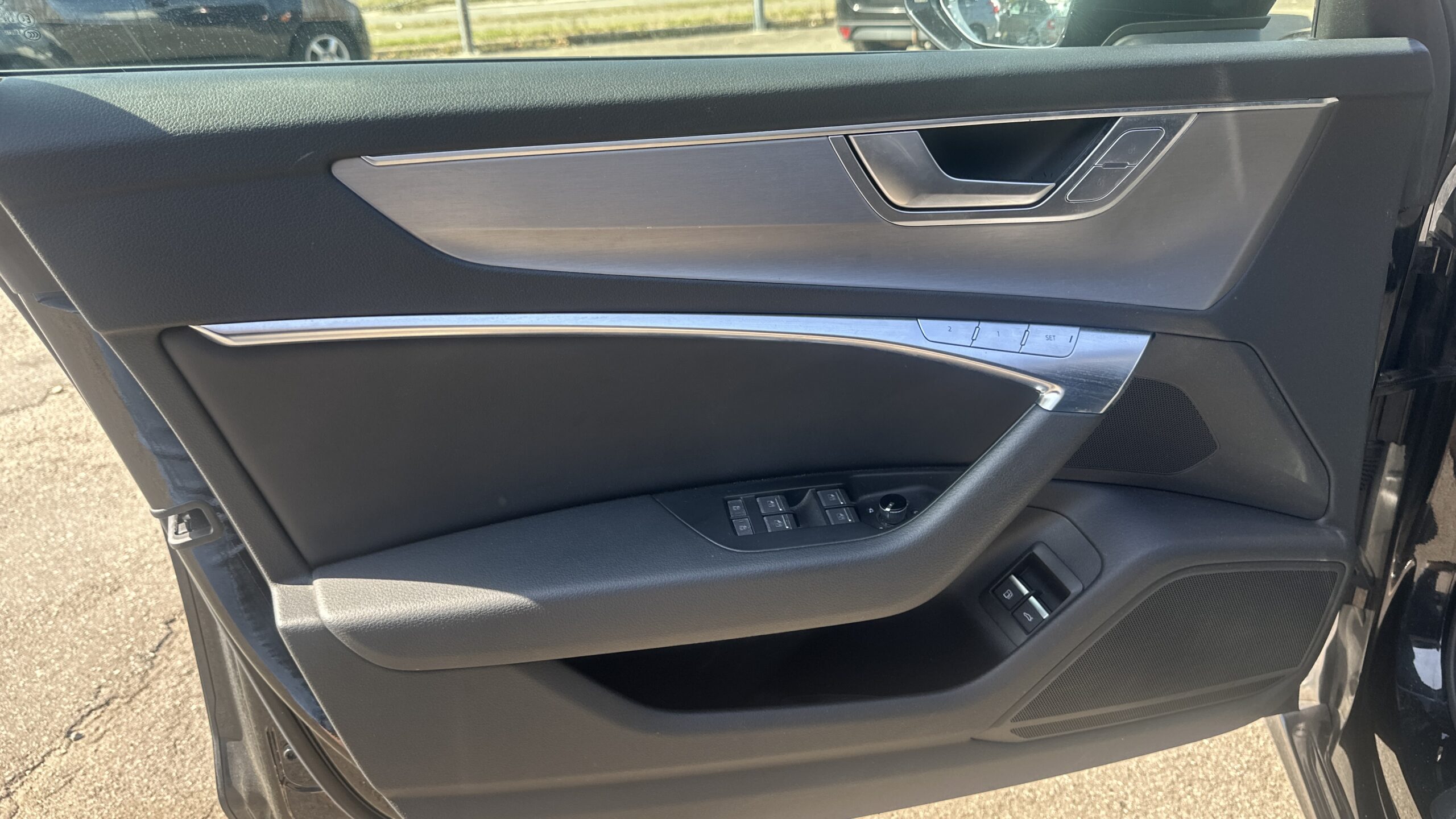 
								Audi A6 AVANT 55 TFSI E – 2,0 Quattro full									