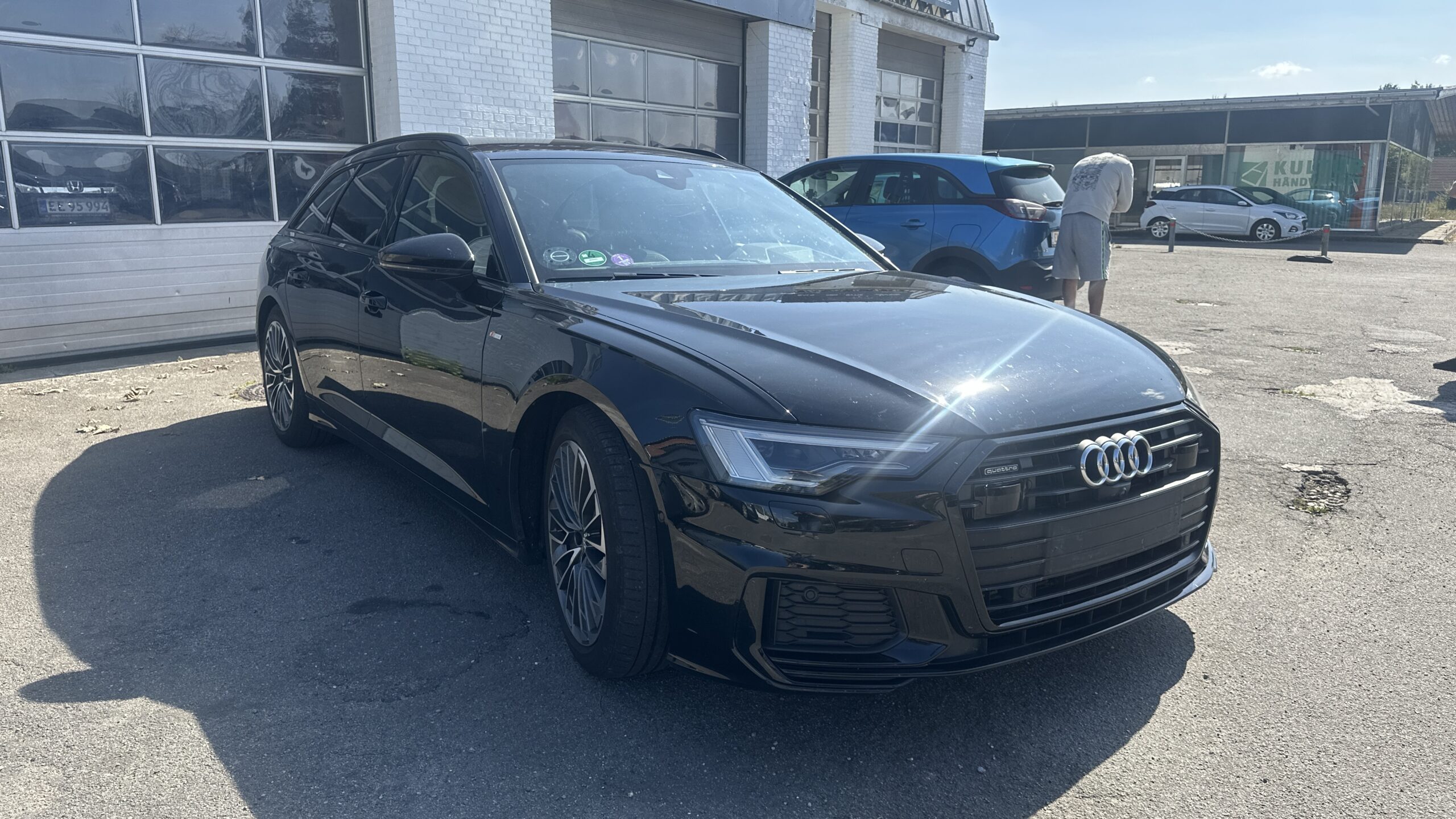 
								Audi A6 AVANT 55 TFSI E – 2,0 Quattro full									